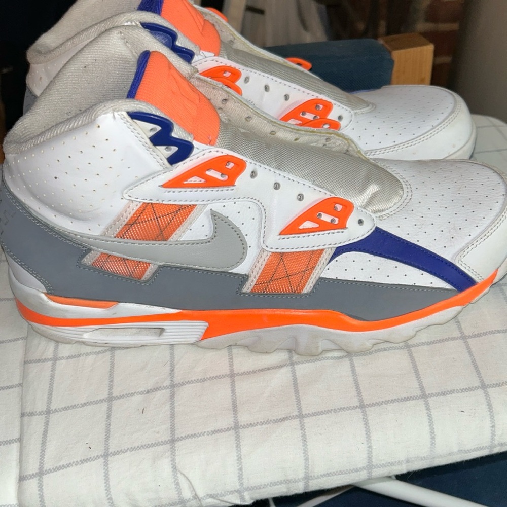Men’s Nike Basketball Shoes Size 13
